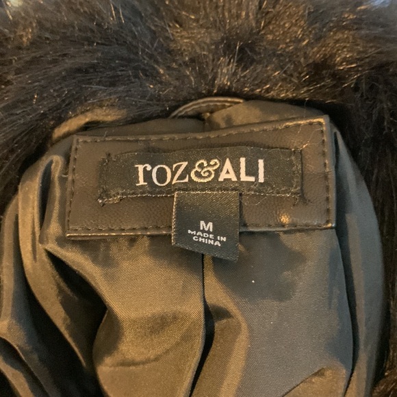 Black Leather Coat w/Removal Faux Fur Collar NEW - Picture 11 of 13